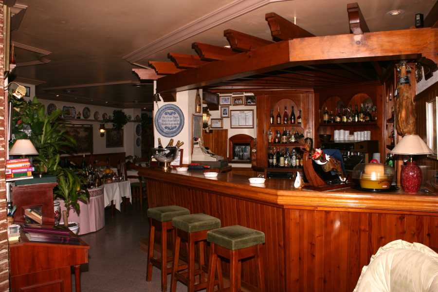 elcigarralibiza_barra